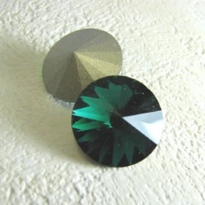 スワロフスキー　リボリ　emerald